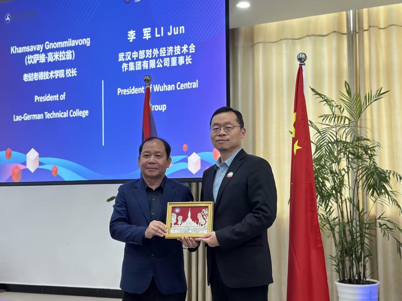 壹号娱乐 - NG大舞台,有梦你就来